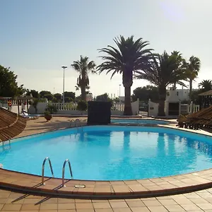 Playa Park 3 - 1 Bed - Ground Floor - Air-con - Private Wi-fi - Uk Tv , Puerto del Carmen (Lanzarote) Spain